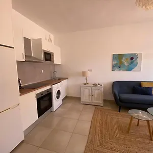 2br With Beachviews 1 Min Walking From The Sea Gibraltar